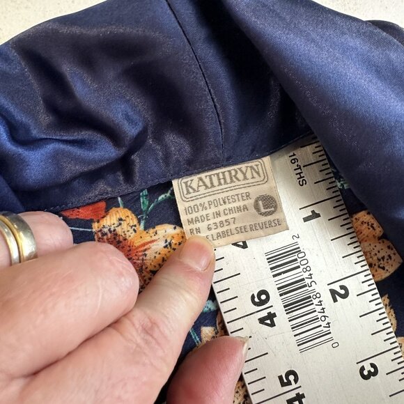Vtg Womens Floral Satin Robe Belt Navy Blue Medium Pockets Tie Long - Picture 7 of 8